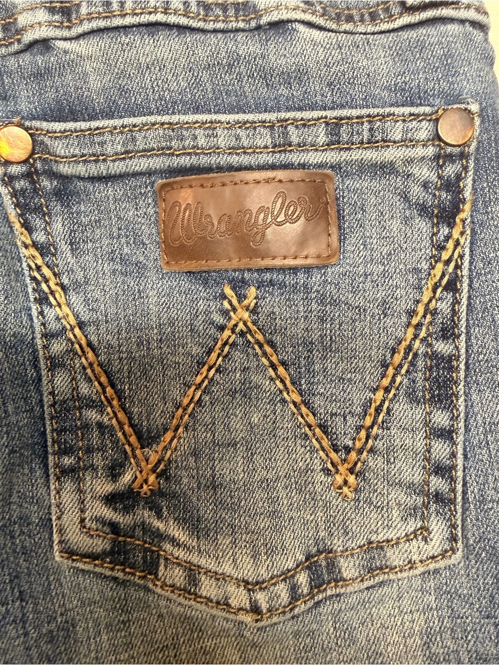 Boys Wrangler Retro Relaxed Boot Jeans 10 Regular